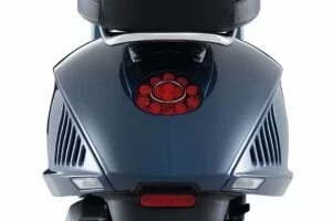 Vespa 946 Bellissima - новая версия скутера Веспа в ретро стиле
